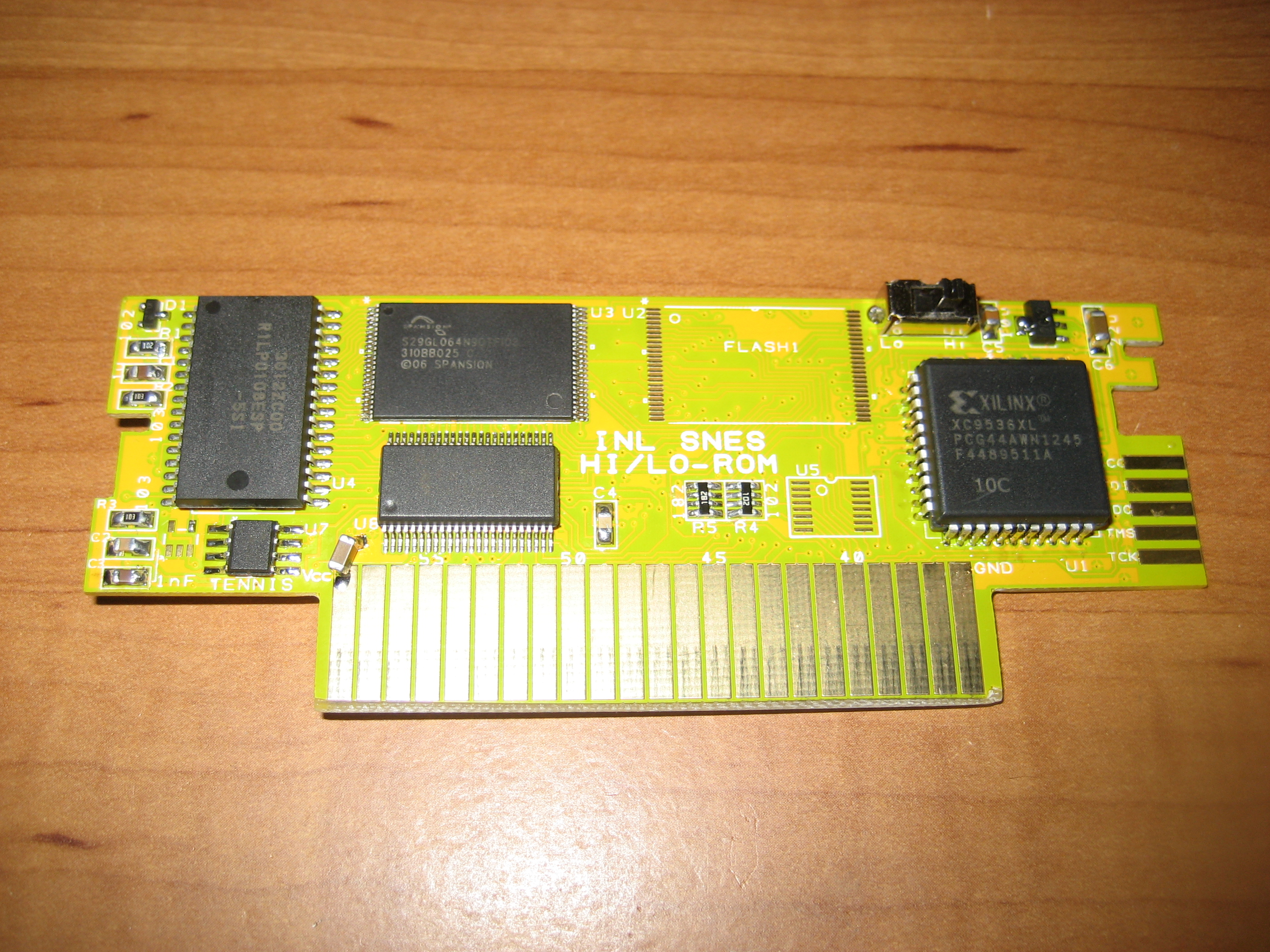 Flash cartridge for SNES lets you get your ROM on